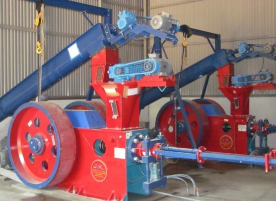 briquetting machine